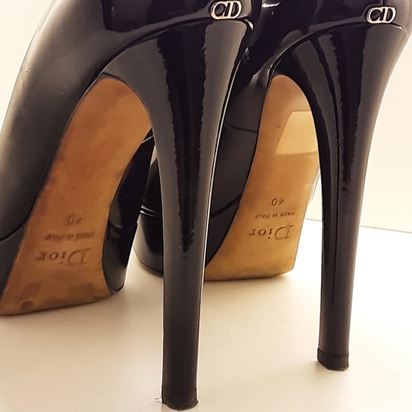AUTHENTIC CHRISTIAN DIOR MISS DIOR PEEP TOE PUMPS IN BLACK PATENT 40 - Picture 6 of 8